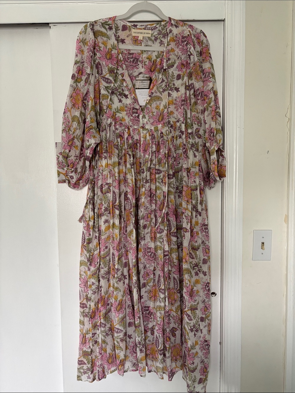 Daughters of India Kyra Midi Dress Fuchsia Bloom large - Picture 3 of 5